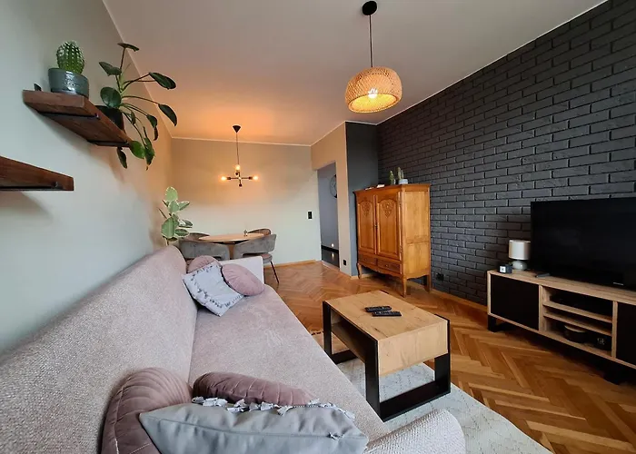 Spokojny Nad Jeziorem Apartmán